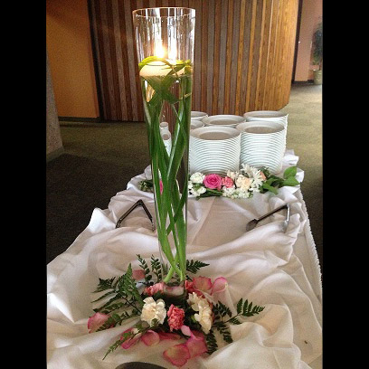 Pilzner Vase - Idea Gallery - buffet centerpiece ideas